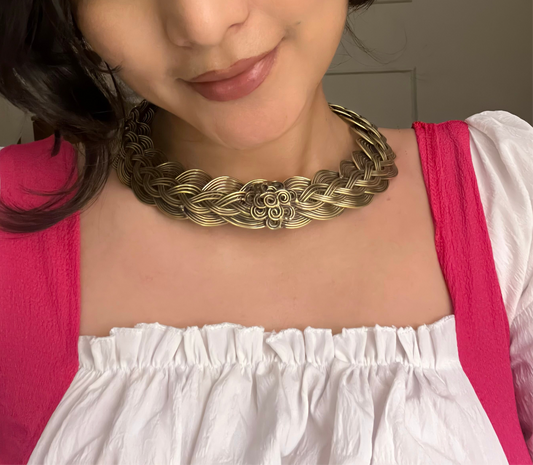 Naarya's Antique Bloom collar necklace