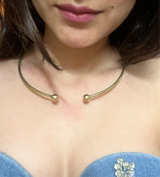 Minimal Radiance Choker Necklace