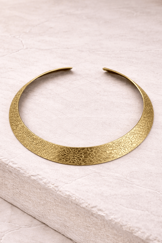 Naarya Jewels Regalia Engraved Floral Collar Necklace (Anti Tarnish)