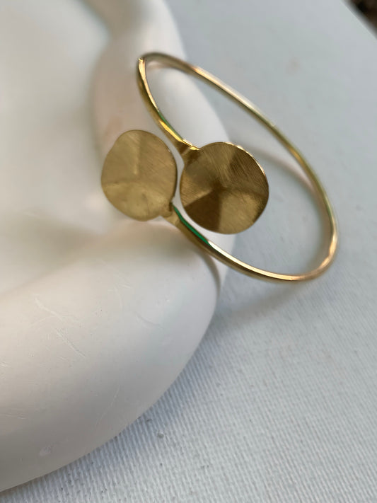 Dual Disc Gold Bangle (Anti Tarnish)