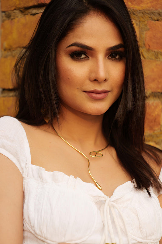 Minimal Snake-Inspired Wire Necklace (Anti Tarnish)