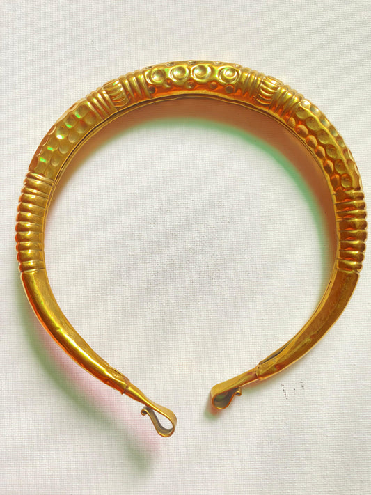 Ancient Embellished Necklace (Anti Tarnish)