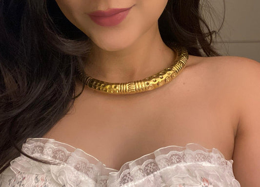 Ancient Embellished Necklace (Anti Tarnish)