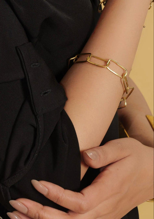 Rectangular Link Brass Bracelet (Anti Tarnish)