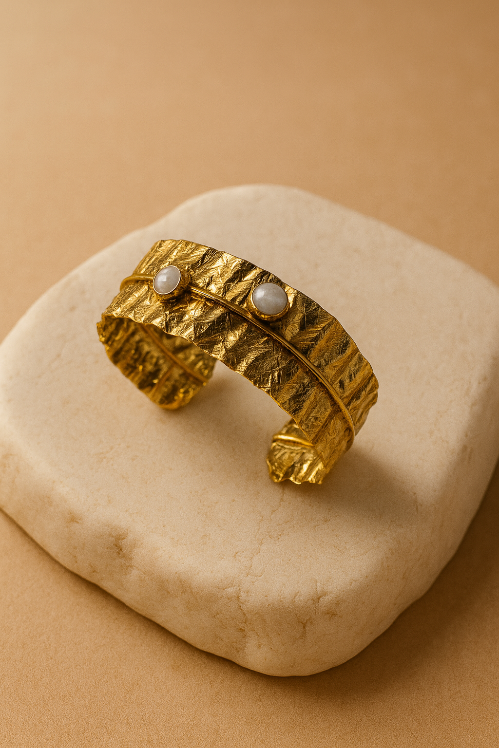 Cuff & Bracelet