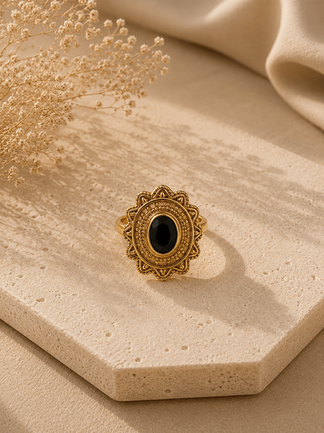 Naarya Jewels Black Onyx / 12 Sunlit Statement Majesty Ring