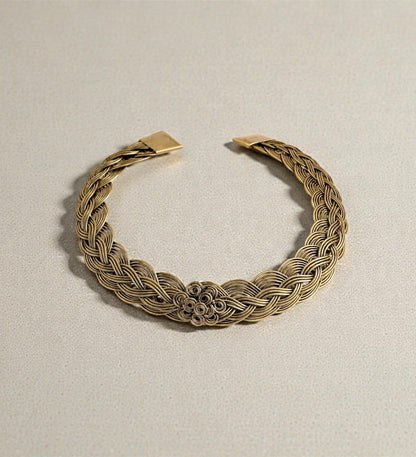 Naarya Jewels Antique Bloom Statement collar necklace (Anti Tarnish)