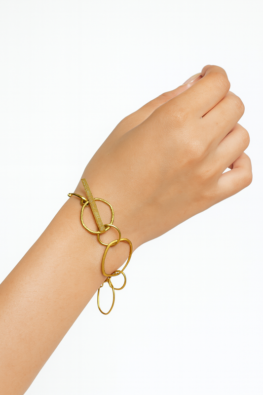 Abstract Circle-Link - Hammered Statement Bracelet (Anti Tarnish)