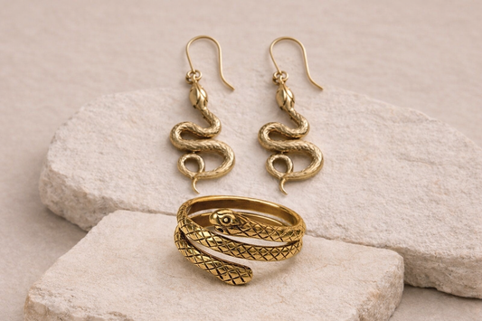 Interwined snake drops & ring set (Anti Tarnish)