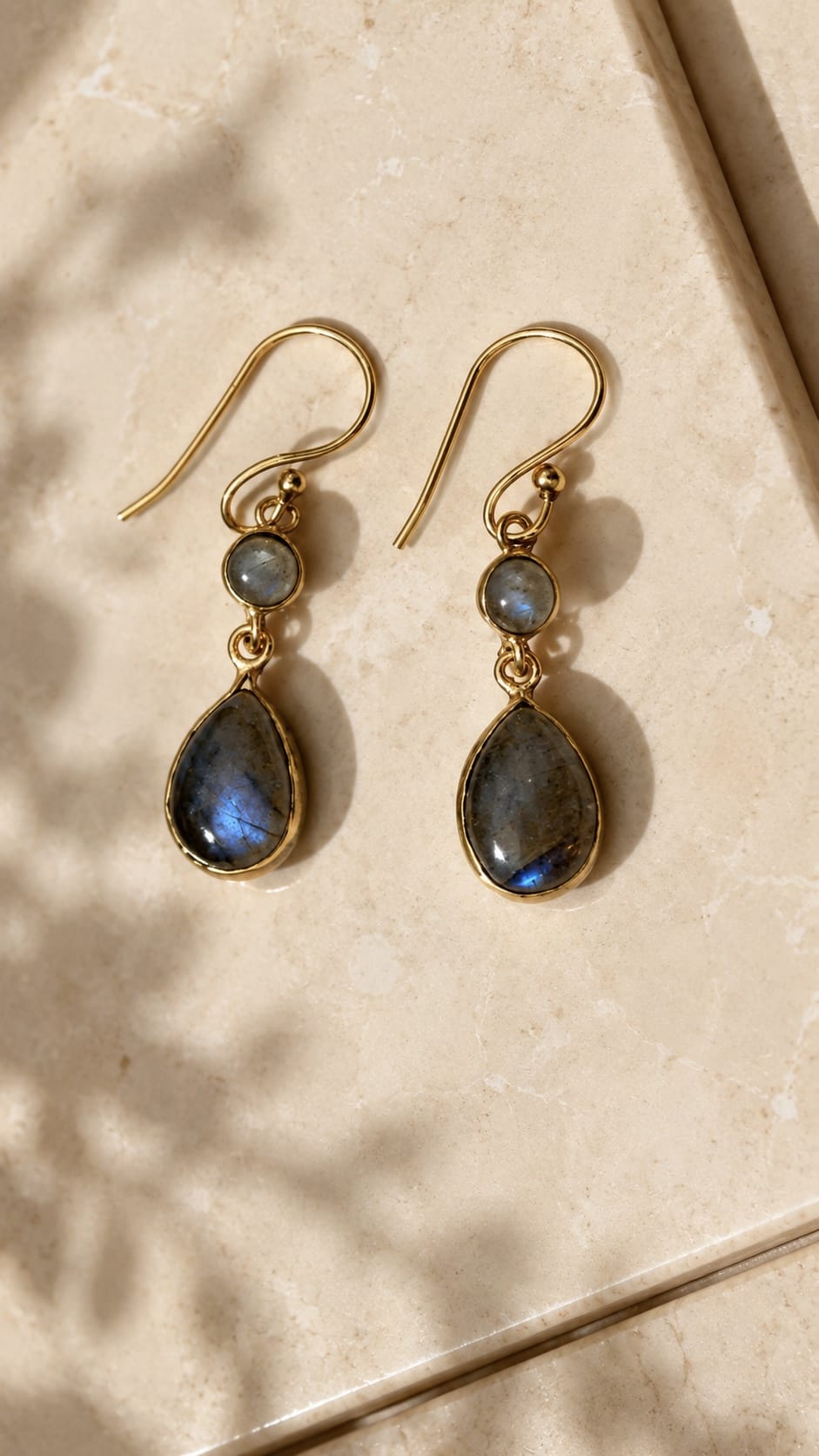 Naarya Jewels Labradorite moonstone Dewdrop Earrings