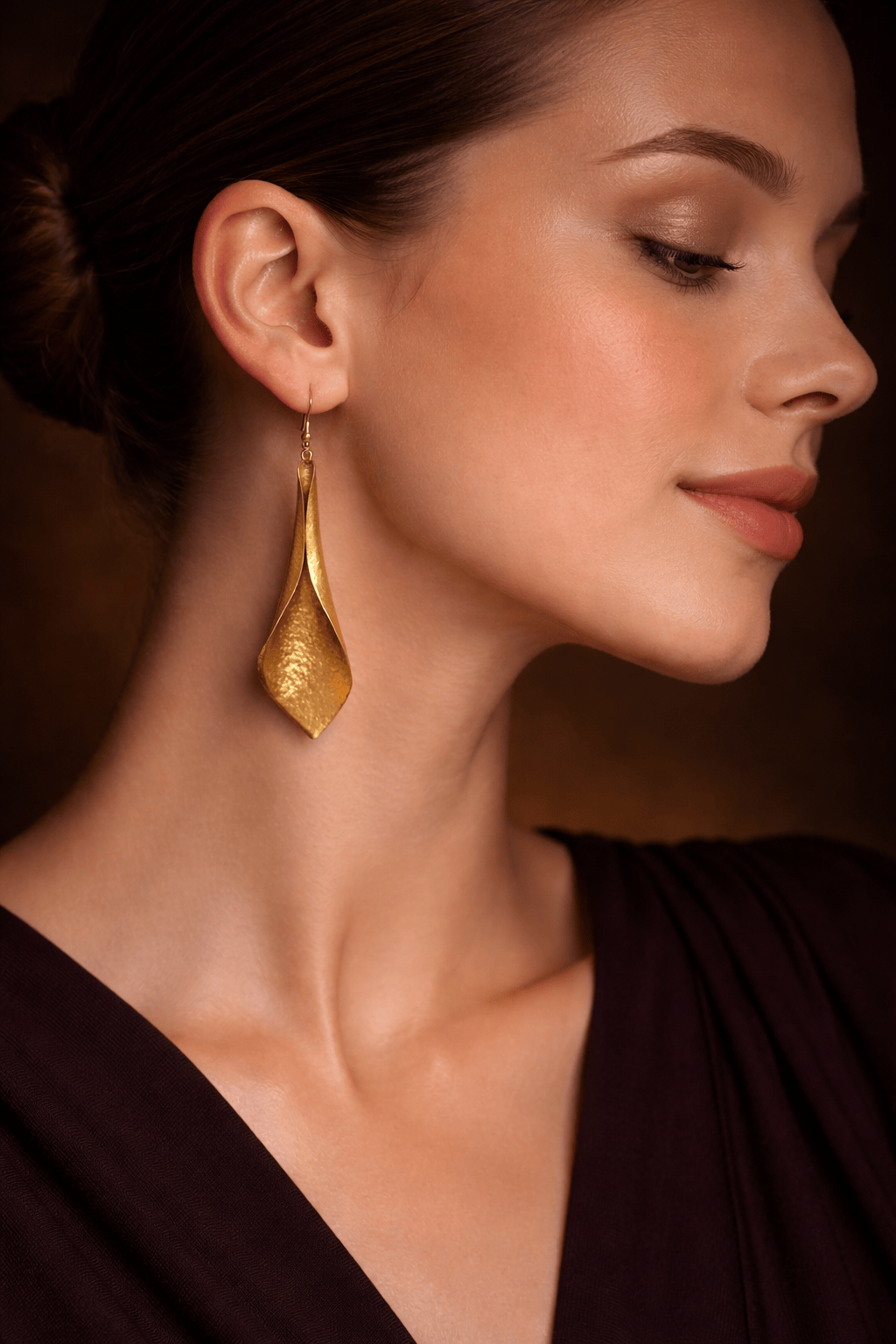 Naarya Jewels Curved leaf Brass Earring (Anti Tarnish)