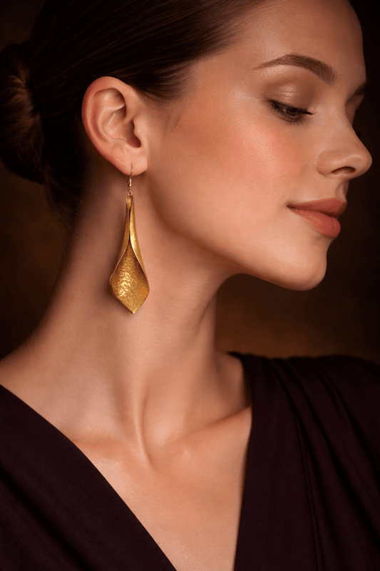 Naarya Jewels Curved leaf Brass Earring (Anti Tarnish)