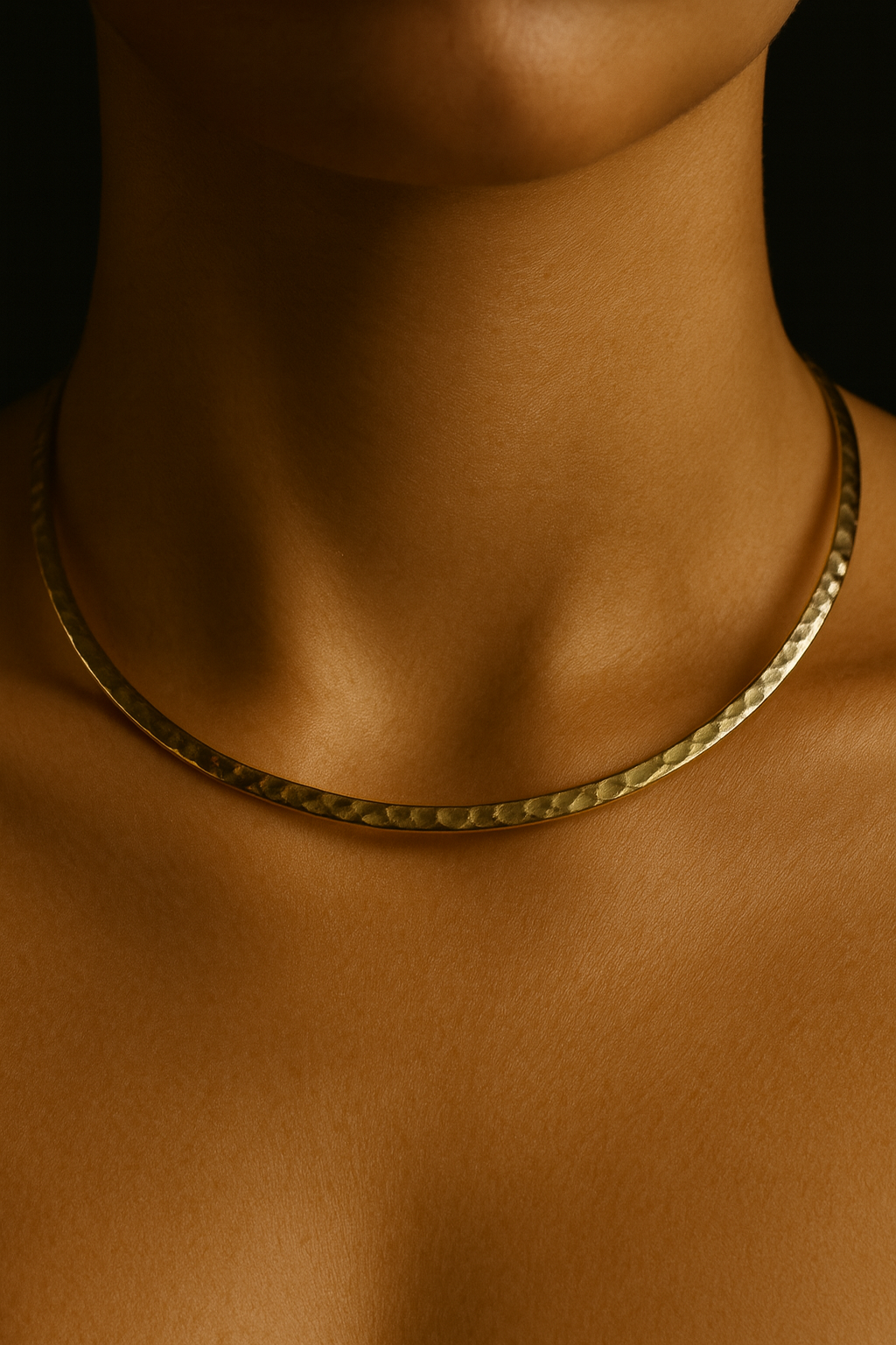 Aurora Hammered Gold Choker