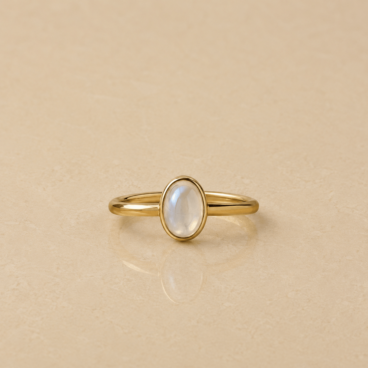 Naarya Jewels Moonstone / 12 Oval natural gemstone
