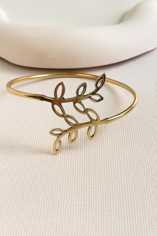 Botanical Vine Brass Cuff (Anti Tarnish)