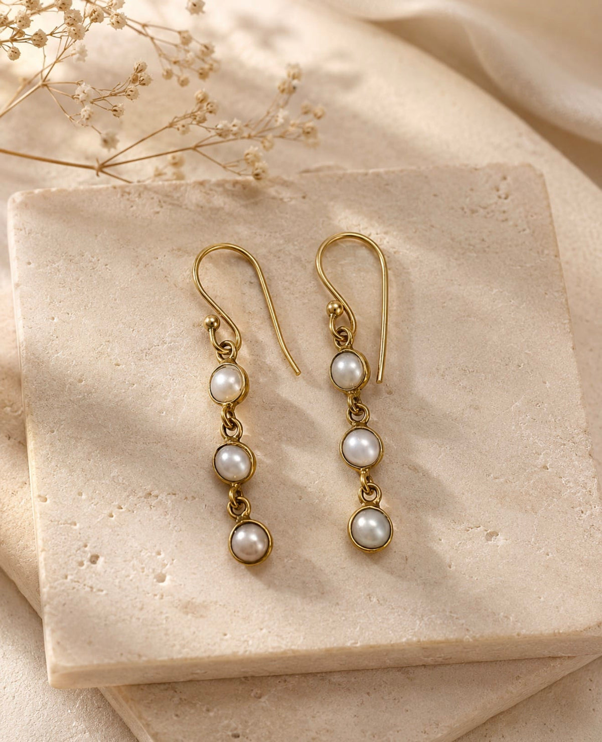 Naarya Jewels Pearl Round Tier Drop Earrings