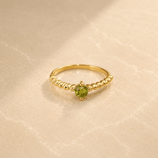 Naarya Jewels Peridot / 12 Peridot Beaded Solitaire Ring