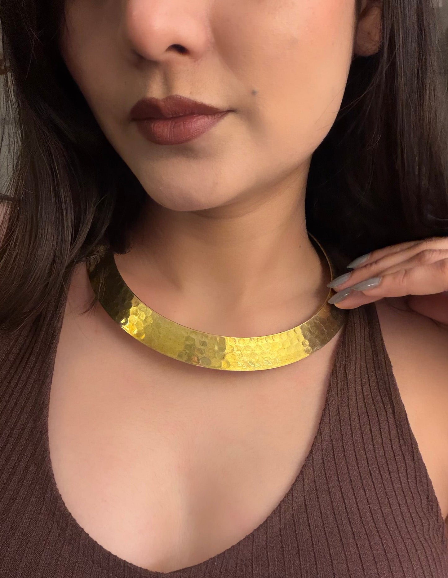 Hammered Brass Collar Necklace (Anti Tarnish)