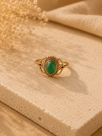 Naarya Jewels Green onyx / 16 Crimson Empress Ring