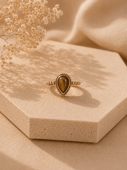 Naarya Jewels Cats eye / 12 Goldstone Pear cut Ring
