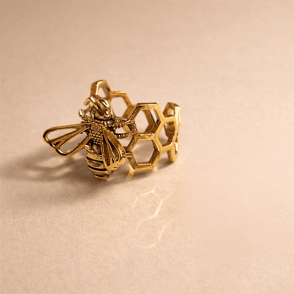 Naarya Jewels Statement Honeybee Ring (Anti Tarnish)