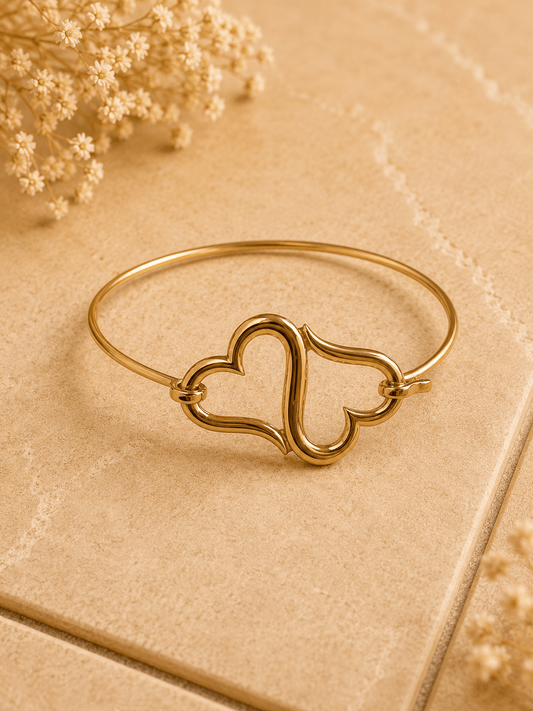 Naarya Jewels Heart Architect's Bracelet(Anti Tarnish)