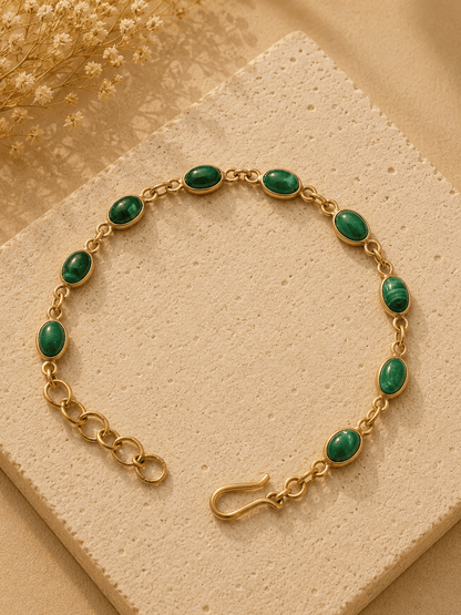 Naarya Jewels Green Onyx Natural gold gemstone Bracelet