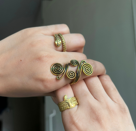 Golden Muse Ring Trio