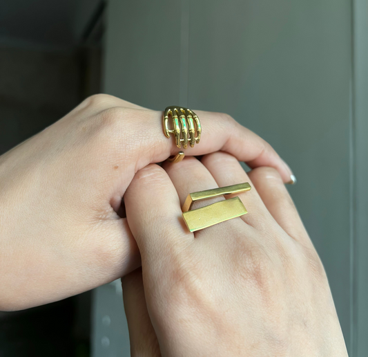 Golden Elegance Duo: Geometric Bar & Clasp Rings