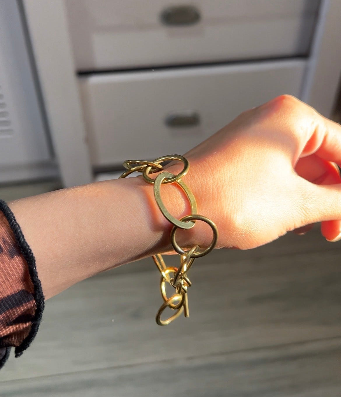 Interlinked Oval Statement Elira Brass Bracelet (Anti Tarnish)