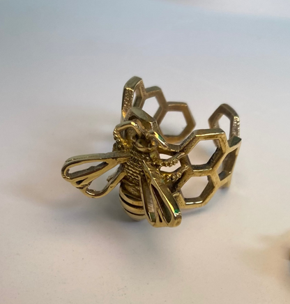 Statement Honeybee Ring