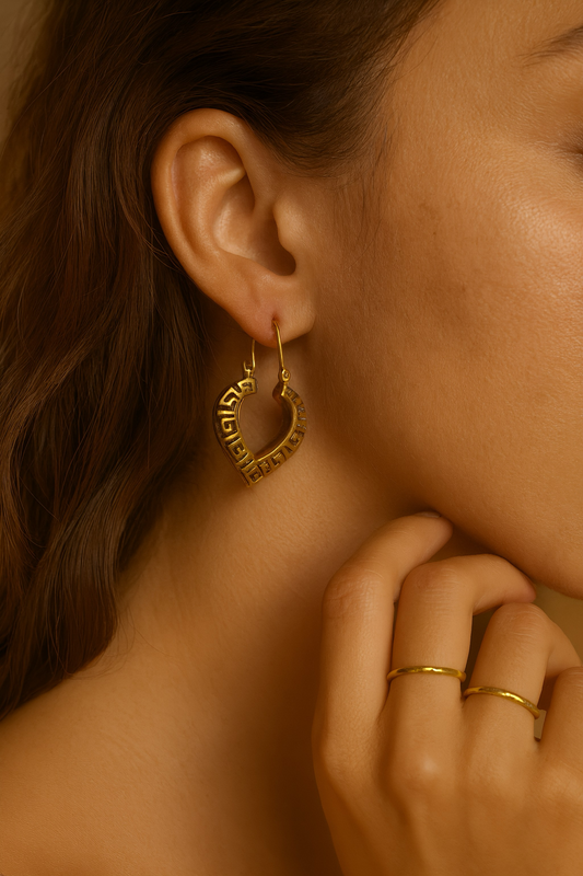 Golden Petal Frame Earrings (Anti Tarnish)