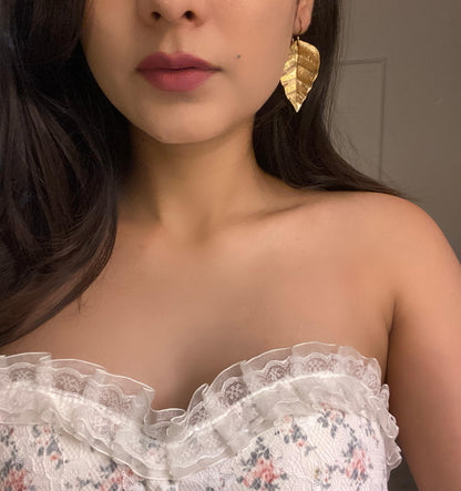 Textured Gold Short Leaf Brass Earrings (Anti Tarnish)