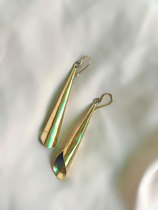 Elegance Fold Drops Brass Earring (Anti Tarnish)