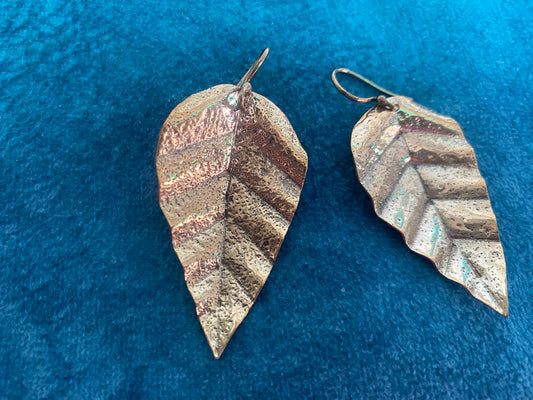 Textured Gold Short Leaf Brass Earrings (Anti Tarnish)