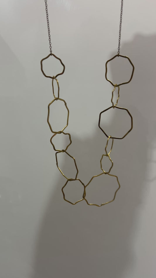 Geometric Honeycomb Statement Necklace (Anti Tarnish)
